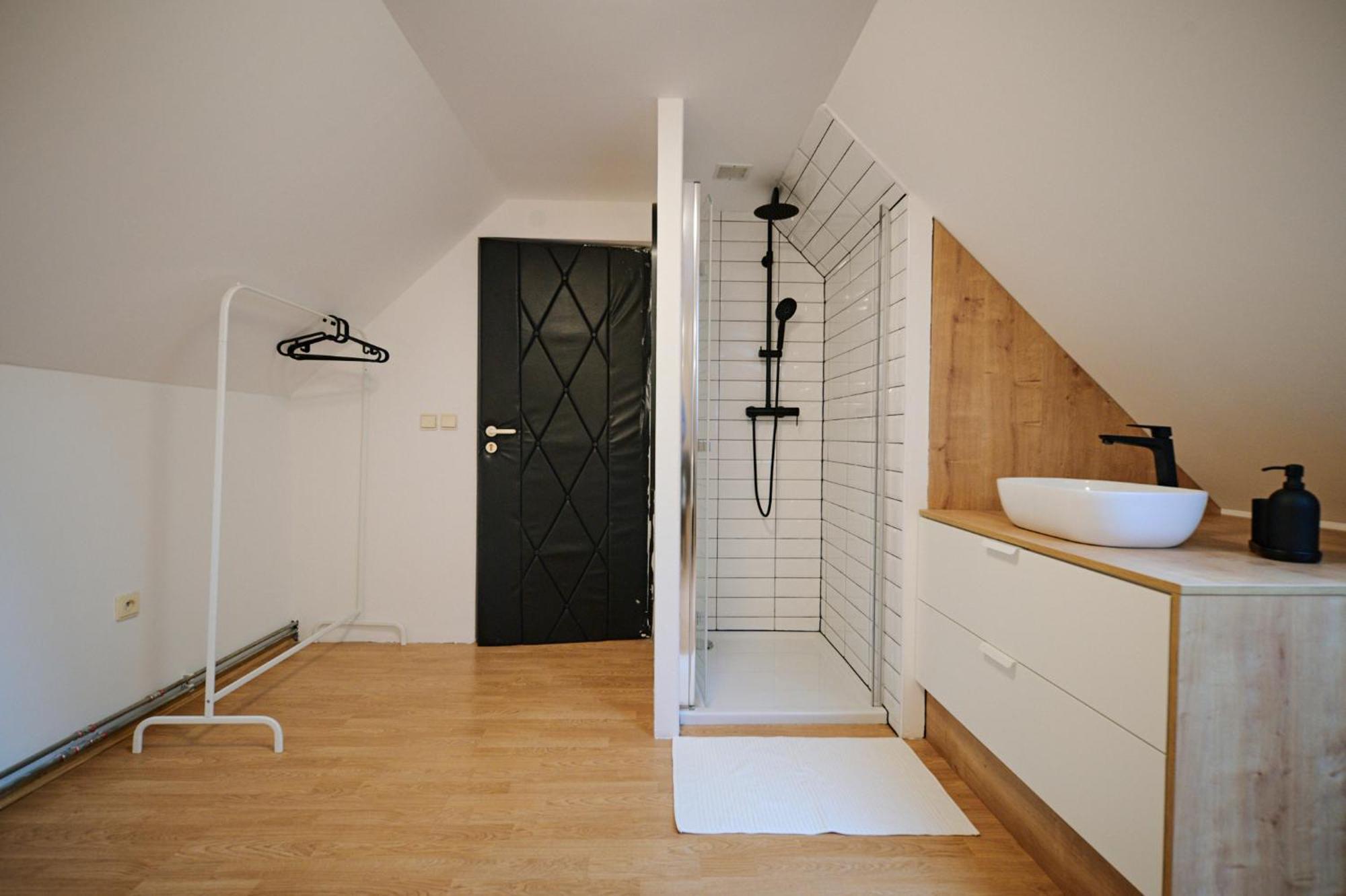 Kesta Apartman มาร์ติน ภายนอก รูปภาพ